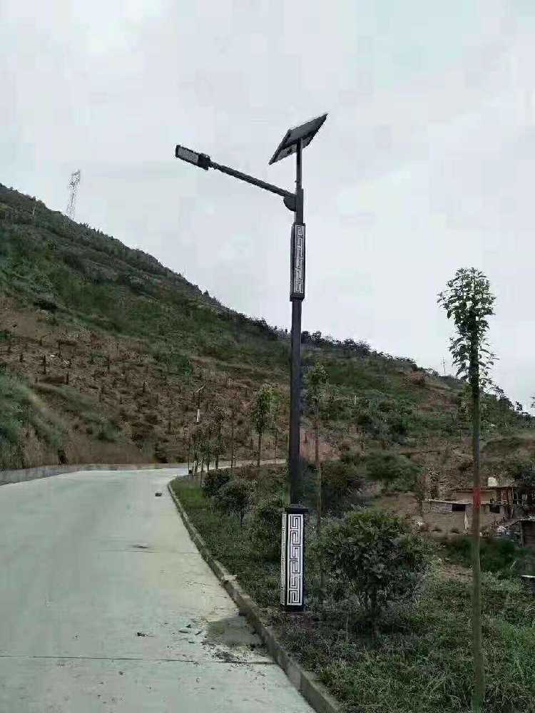 蒙自市仿古太阳能路灯